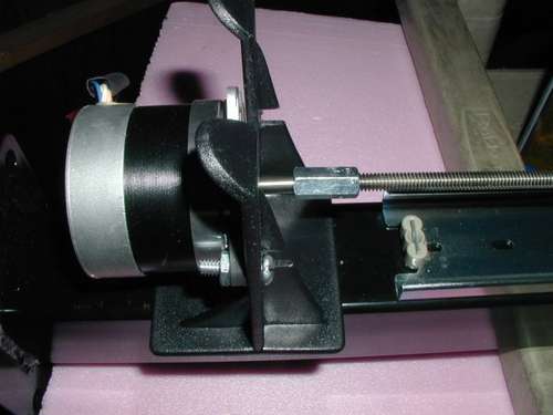 threaded-rod-motor1.jpg